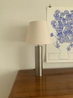 Tischlampe aus Metall von H&M Home