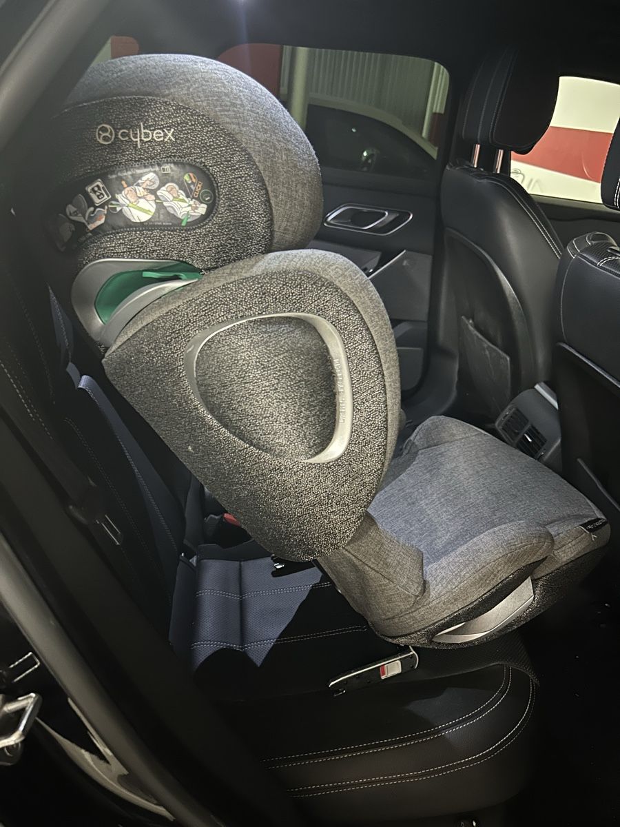 Cybex Seggiolini per auto: Cybex Platinum Solution Z i-Fix+ Kindersitz – Usato da Basel venduto da demirser79 2