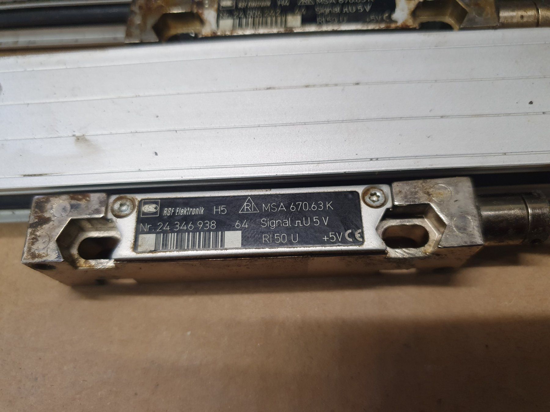 Altro per industria metallurgica: Digitalanzeigen/Lineale RSF Elektronik – Usato da Zermatt venduto da Heinrich6631 2