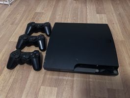 Sony PlayStation 3 Slim | 40 Spiele + 3 DualShocks