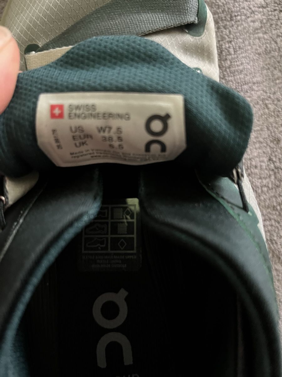 On Scarpe da donna: On Running Cloudnova Laufschuhe, Gr:  38,5 – Usato da Zürich venduto da MariaSusanne 2