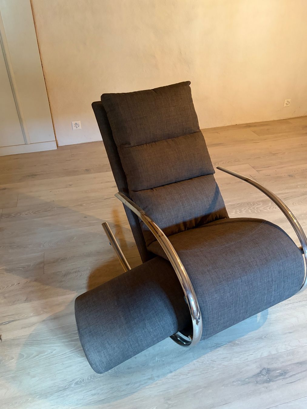 Sessel: Chaise à bascule – Gebraucht aus Cortébert von chb_v5rh 1