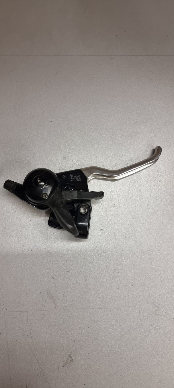 Shimano Pezzi di ricambio: Shimano LX M565 Schalt-Bremshebel  – Usato da Seon venduto da Stibinio 3