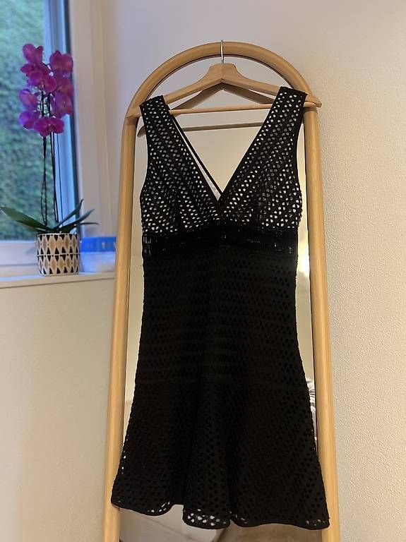 Sandro Robes: Sandro Kleid 36/38 – Neuf (Voir description) à Weggis par su_sch