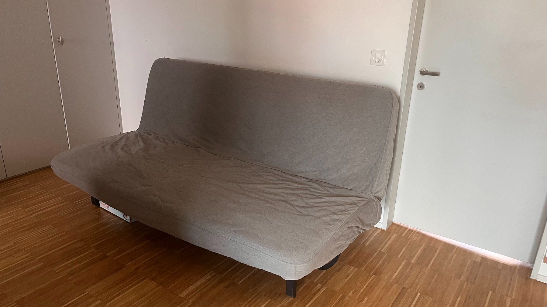 Ikea Sofas: IKEA NYHAMN bett sofa – Gebraucht aus Schlieren von dip_j8lj 1