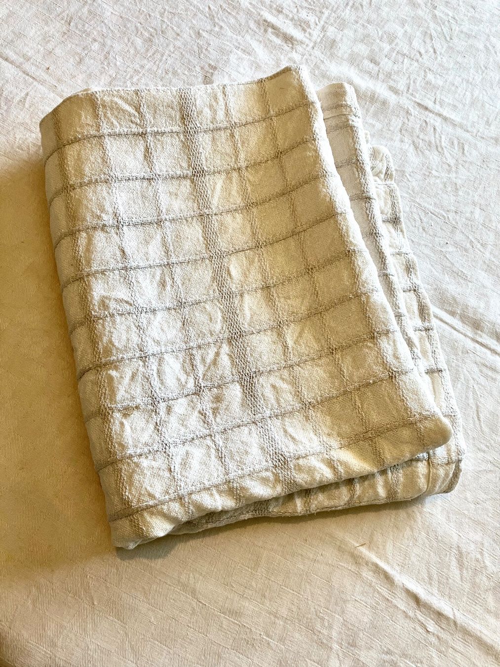 Sonstige Tischwäsche: Schönes Leinen-Tischtuch 150x150cm – Gebraucht aus Schaffhausen von NinaRicardo 4
