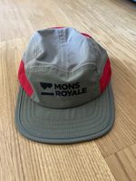 Cap von Mons Royale