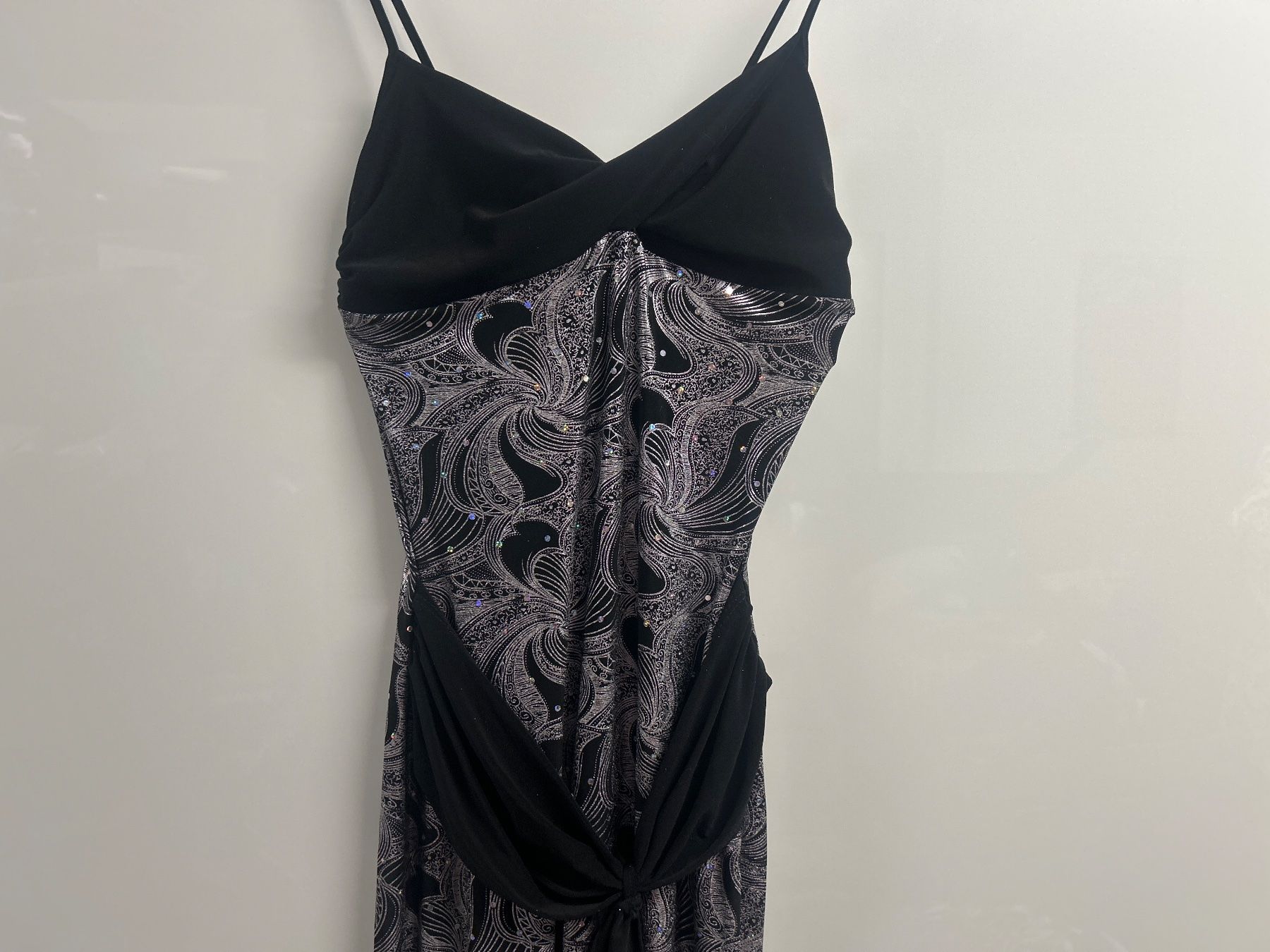 Vestiti: Schönes, langes Abendkleid, Gr. S, Neu Gratis Versand – Nuovo e nell'imballaggio originale da Regensdorf venduto da Spyke55 2