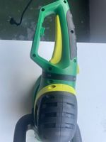 Fast neue Heckenschere