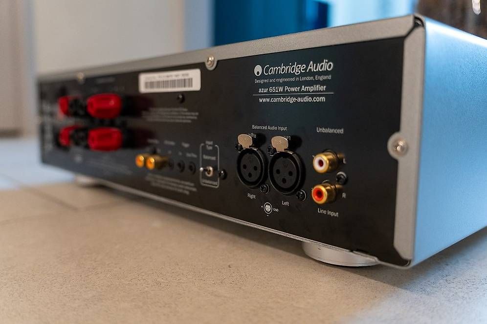 Cambridge Audio Amplificatori: Ampli de puissance Cambridge Azur 651W – Usato da Ferreyres venduto da Geek_Inside 3