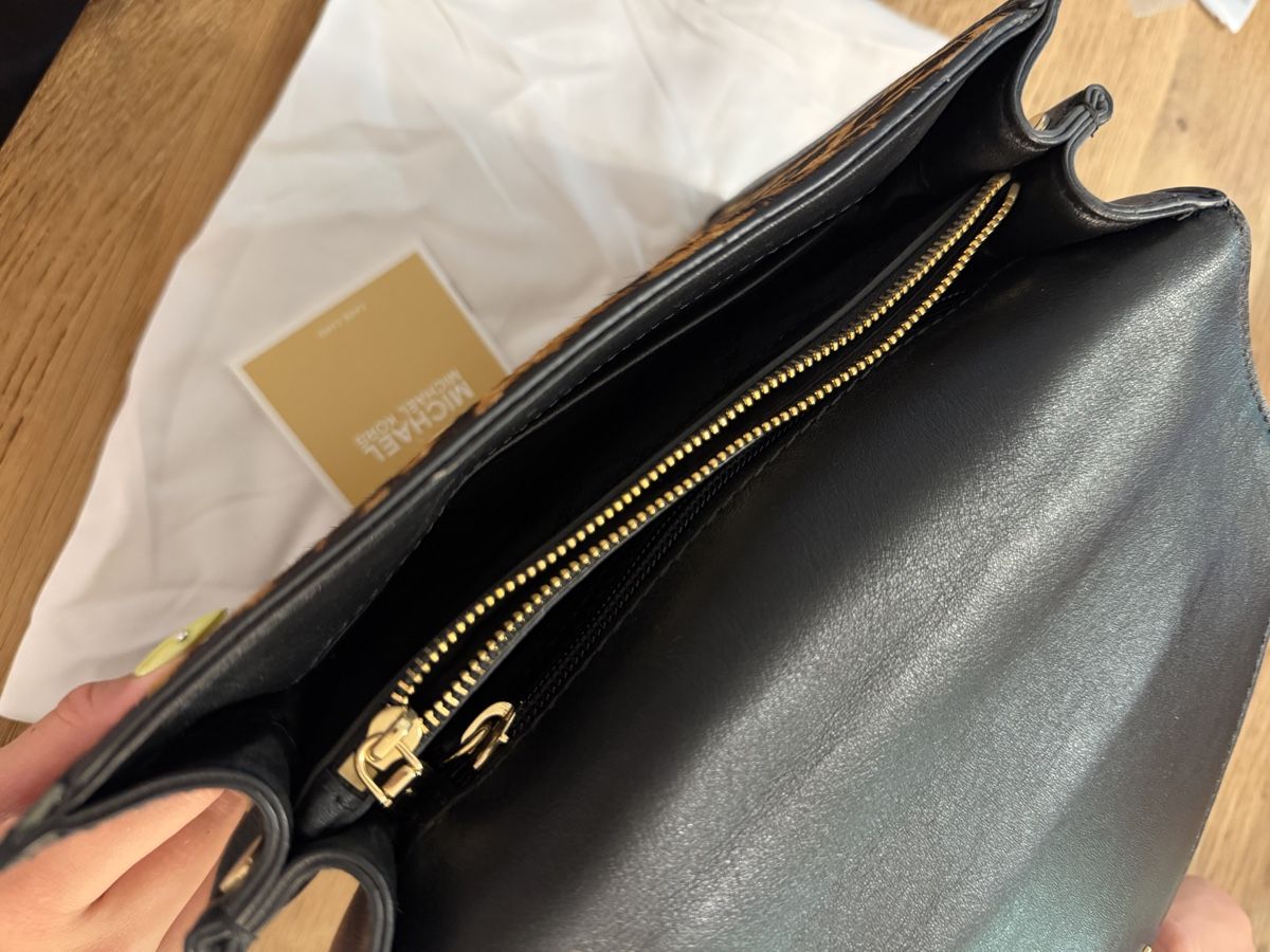 Michael Kors Taschen für Damen: Michael Kors Tasche in Leo Print – Neu (gemäss Beschreibung) aus Bern von Natacha1997 3