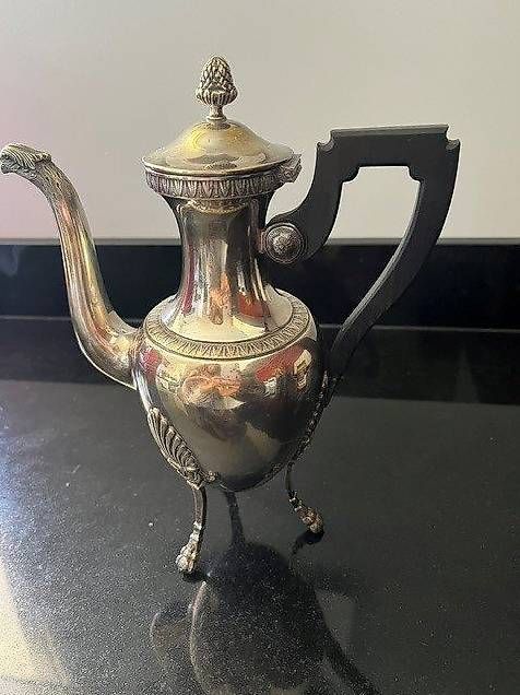 Teiere: Cafetière ancienne – Usato da Hauterive NE venduto da sofia66 1