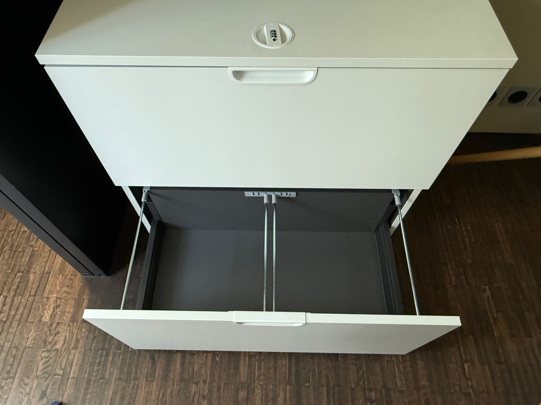 Ikea Schränke: IKEA GALANT Aktenschrank abschliessbar – Gebraucht aus Schinznach Dorf von Guan7470 5