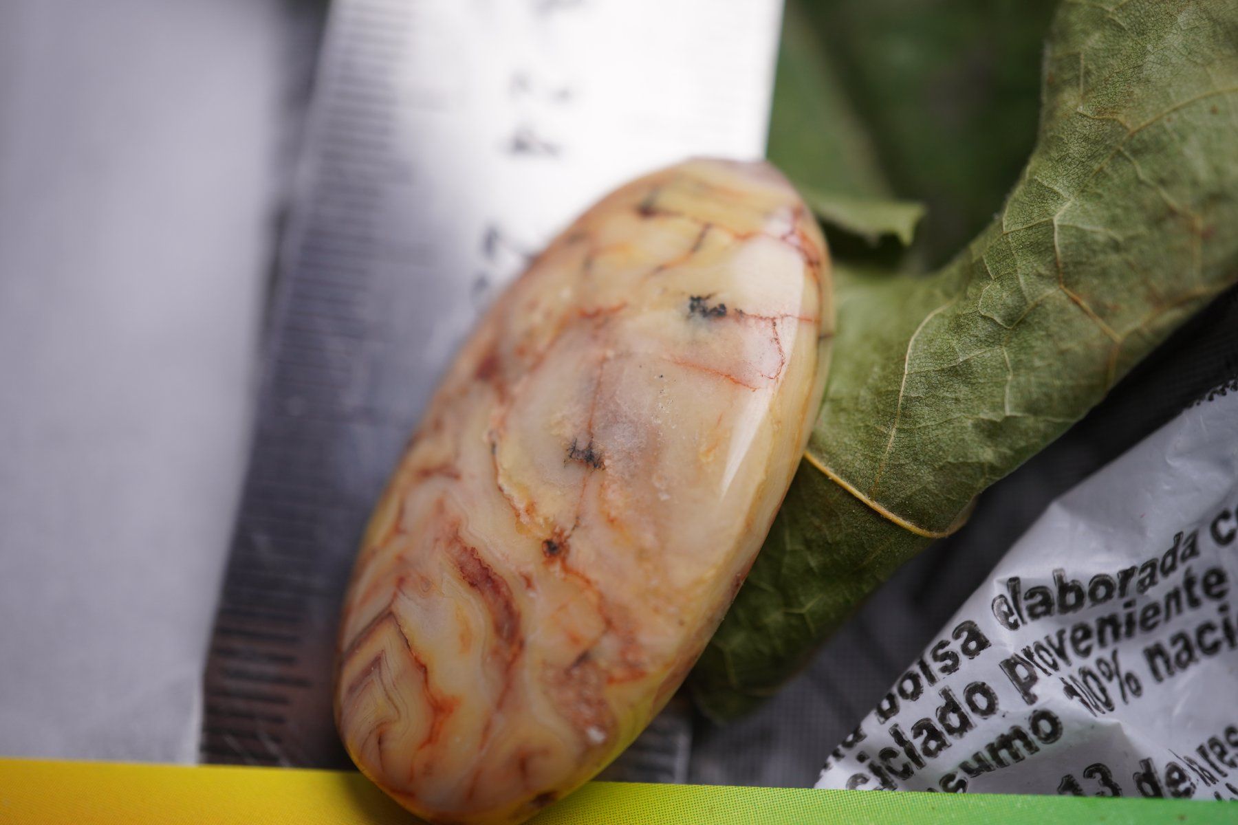 Minerali & Pietre curative: Botswana Achat    Cabochon 42ct  ab 1.- – Nuovo e nell'imballaggio originale da Eschenbach SG venduto da topstone 2