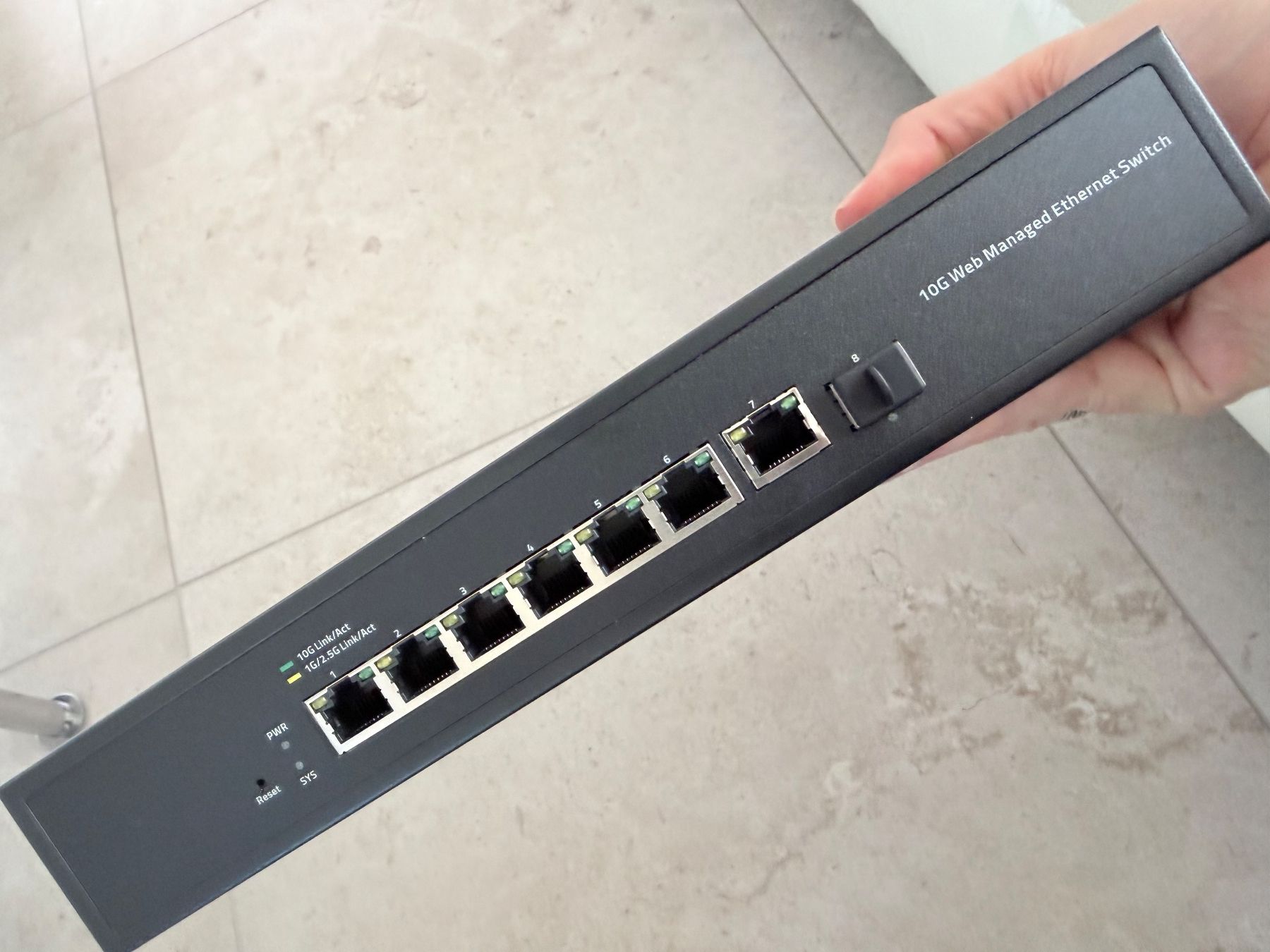 Switch Managed 10GbE 7 porte + 1 SFP+ GoodTop | Nuovo, mai c (Nuovo ...