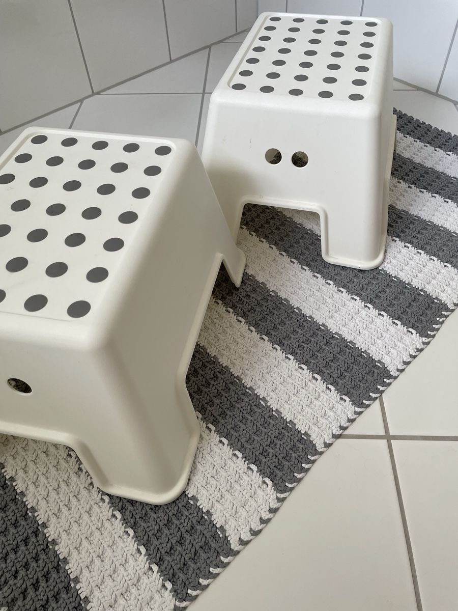 Ikea Tabourets: IKEA Tritthocker – Neuf (Voir description) à Siebnen par Starlauf 1