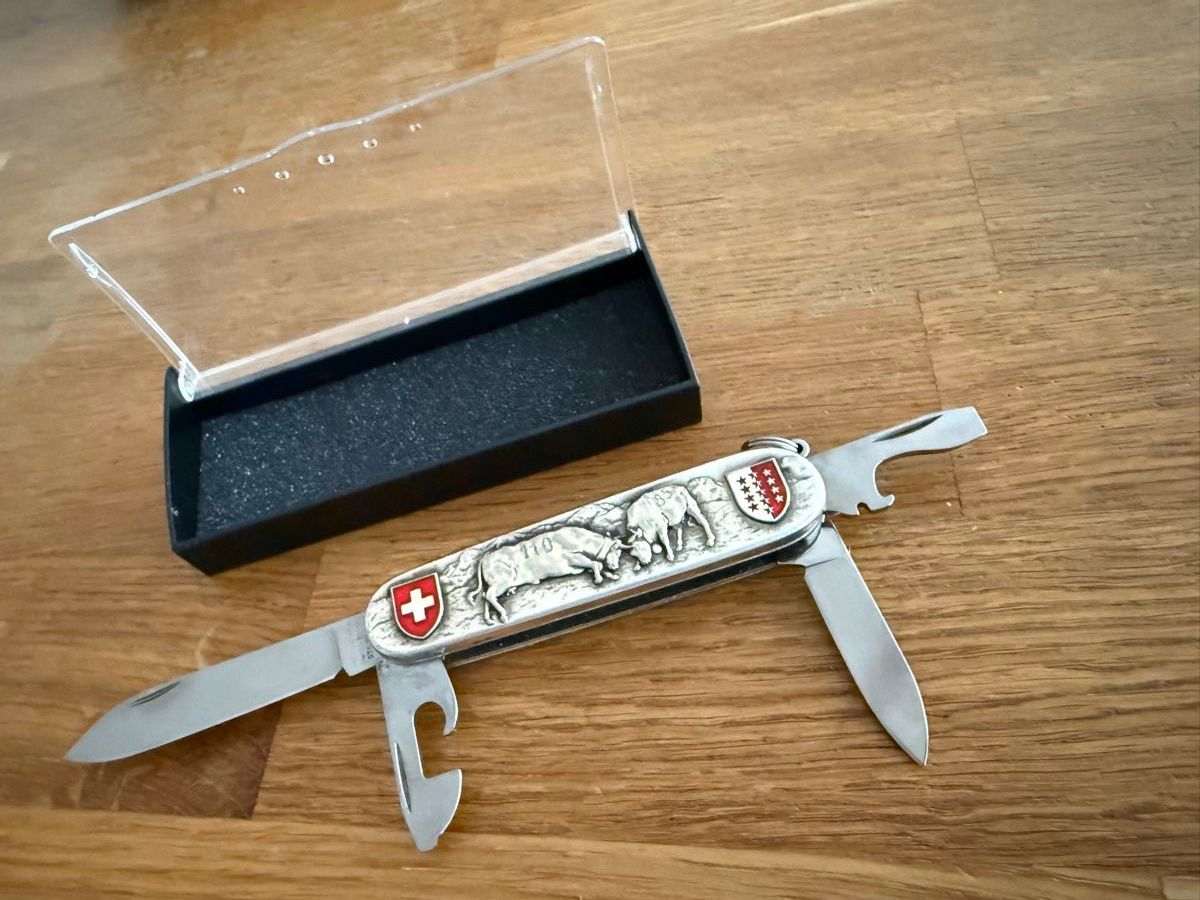 Victorinox Taschenmesser: Victorinox Taschenmesser Wallis Sackmesser – Neu (gemäss Beschreibung) aus Goldach von Messerguru 3