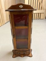 Wandvitrine aus Holz mit Schublade gebraucht guter Zustand