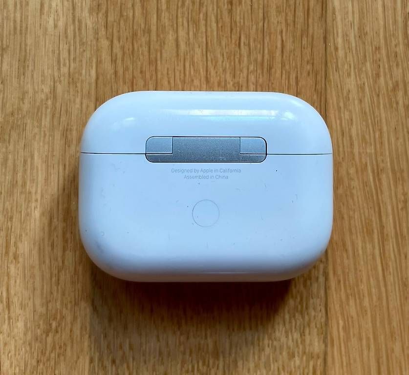 Casques audio: Defekte Apple AirPods Pro – Défectueux à Solothurn par Salome031 1