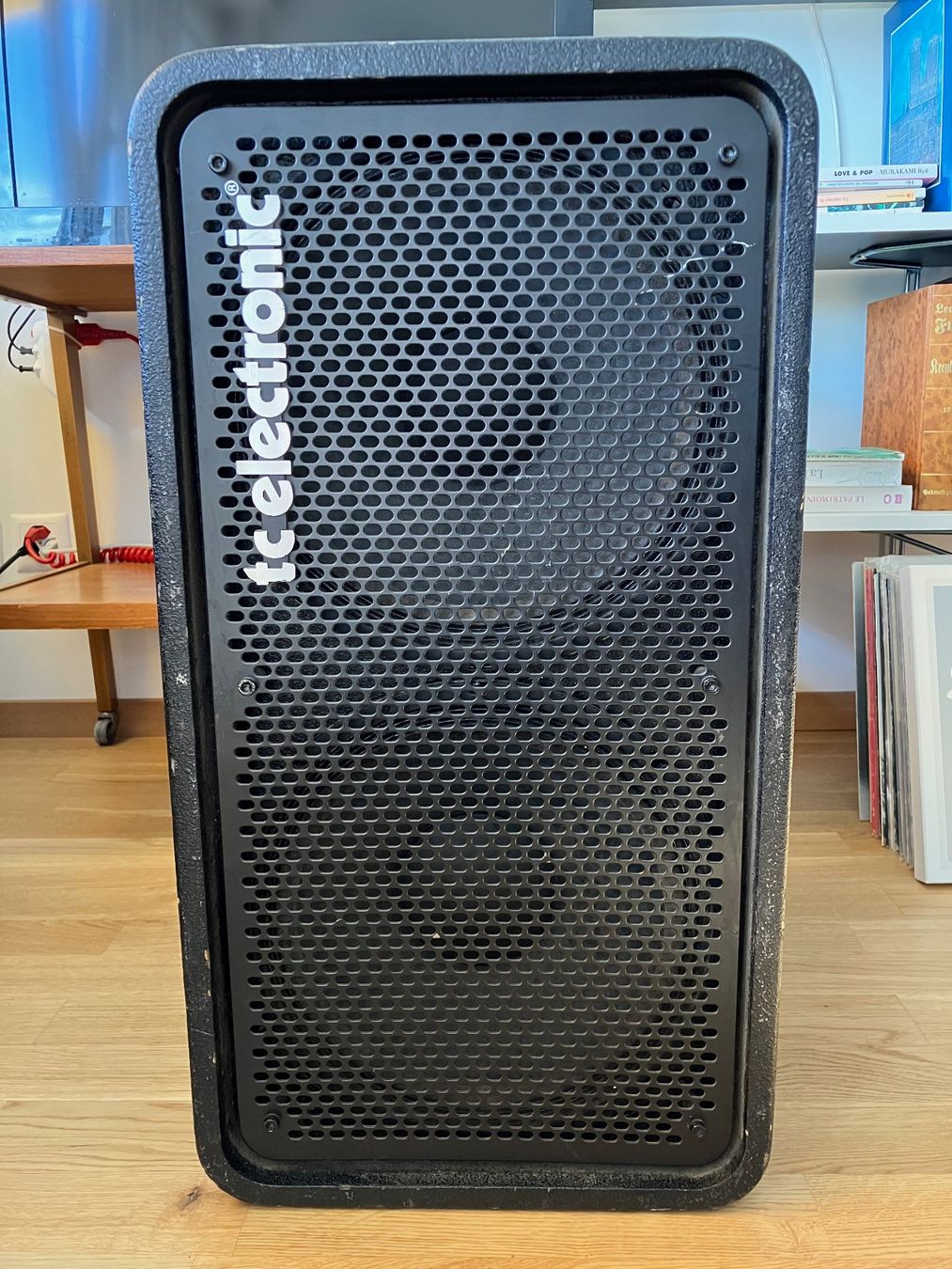 TC Electronic Amplificatori: Tc Electronic Bass speaker RS212-8 – Usato da Biel / Bienne venduto da Aprad