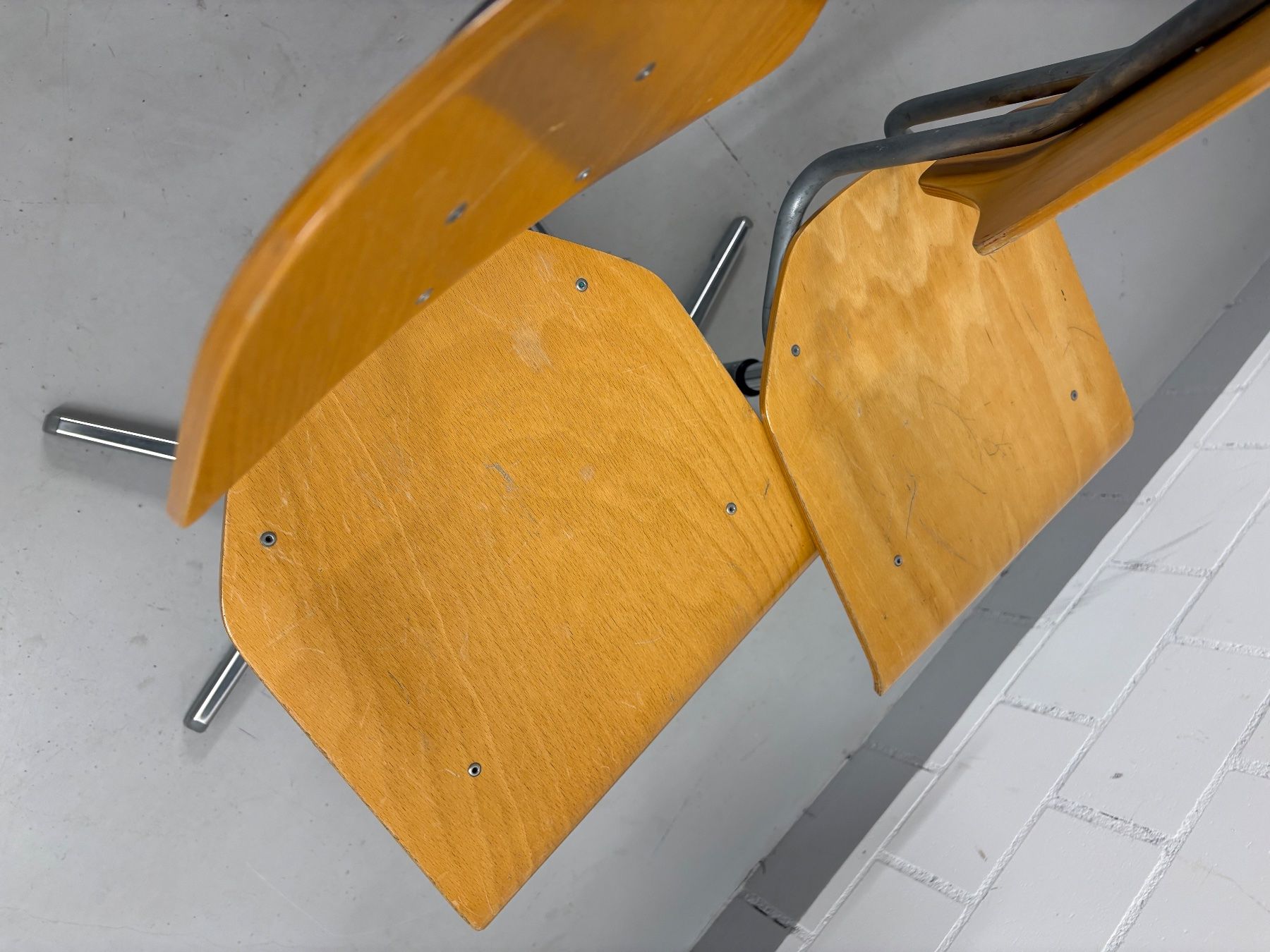 Embru Sedie: 2 SCHULSTÜHLE, EMBRU, ORIGINAL, VINTAGE, KLASSIKER – Usato da Dachsen venduto da Sven_Jasper 3