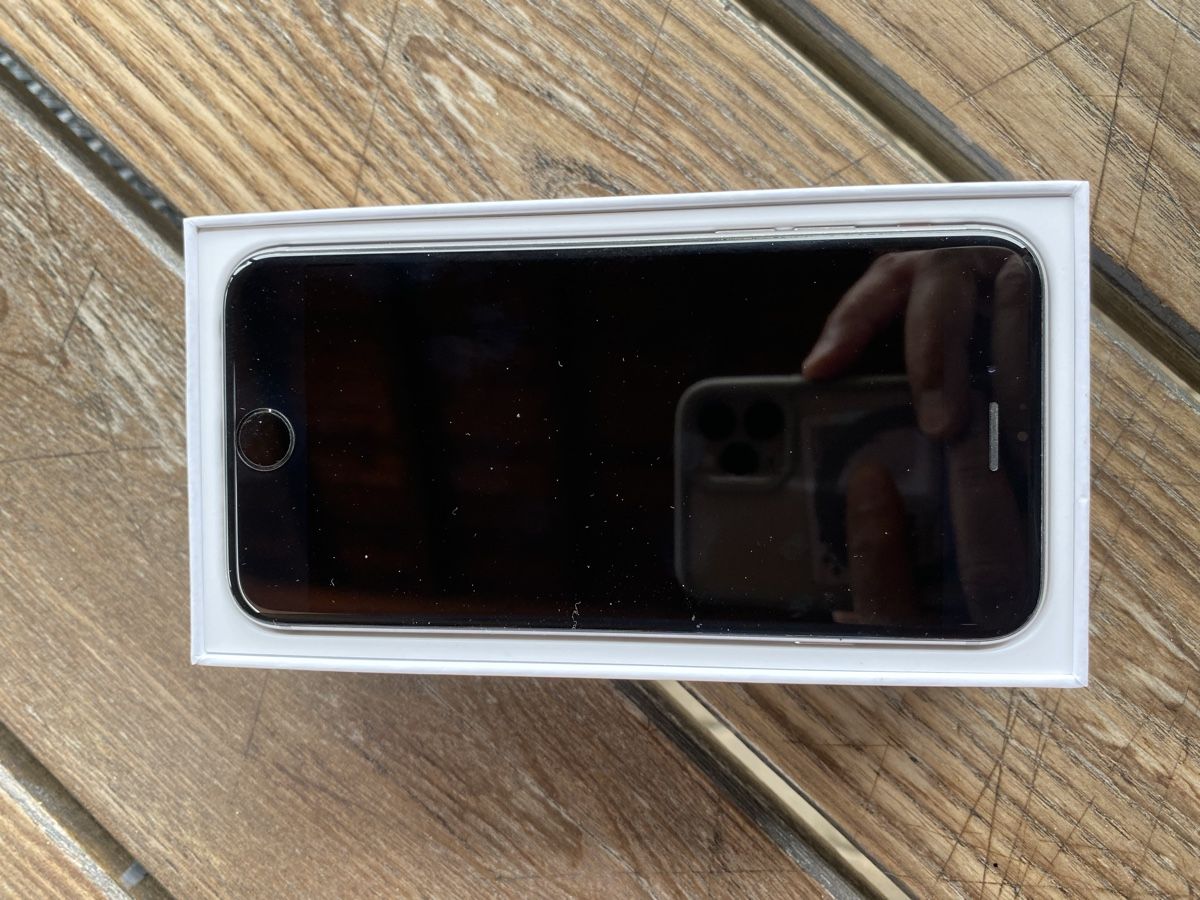 Apple Telefoni cellulari / Smartphones: Apple iPhone 6s, 100% Akku, 64GB, Space Gray – Usato da Schmitten FR venduto da mausi034 2