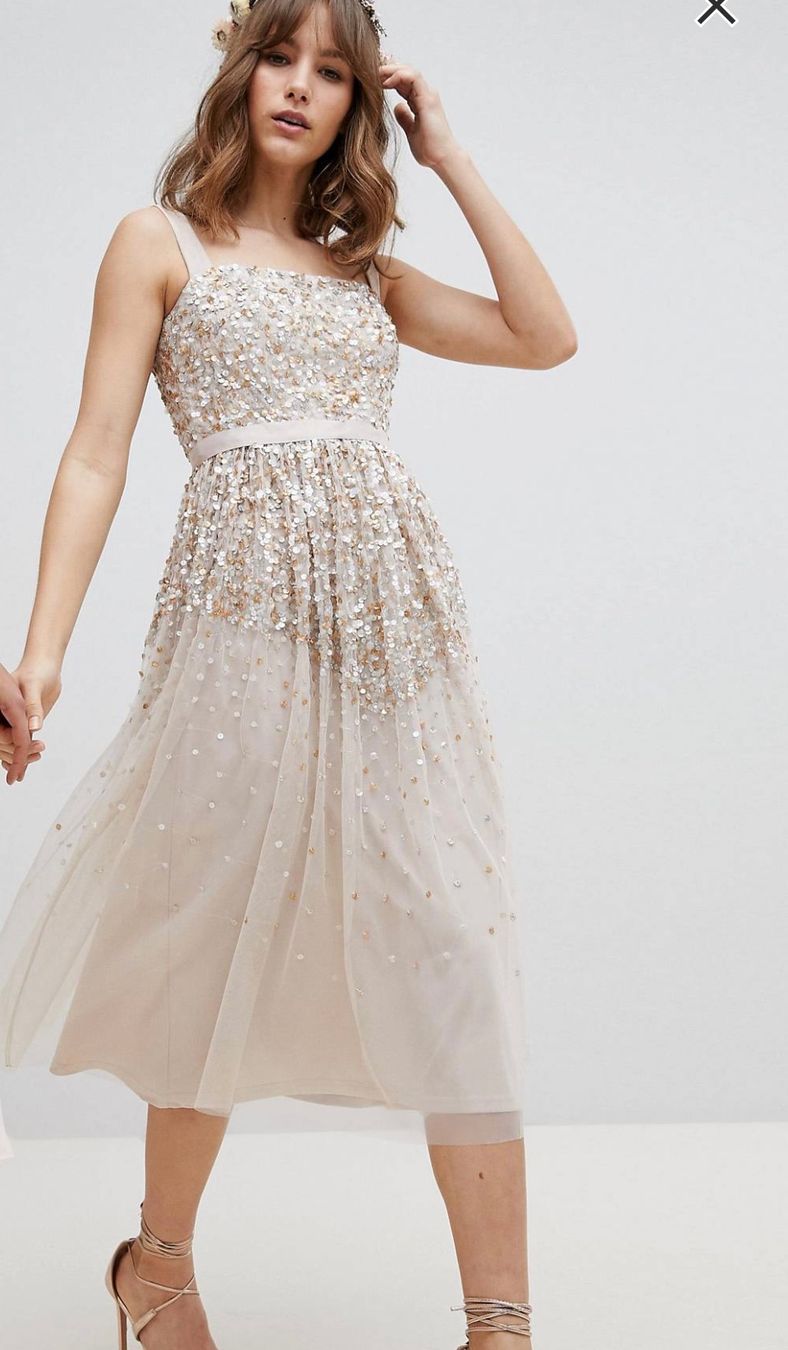 Vestiti: Kleid – Usato da St-Gingolph venduto da Ynatka 4