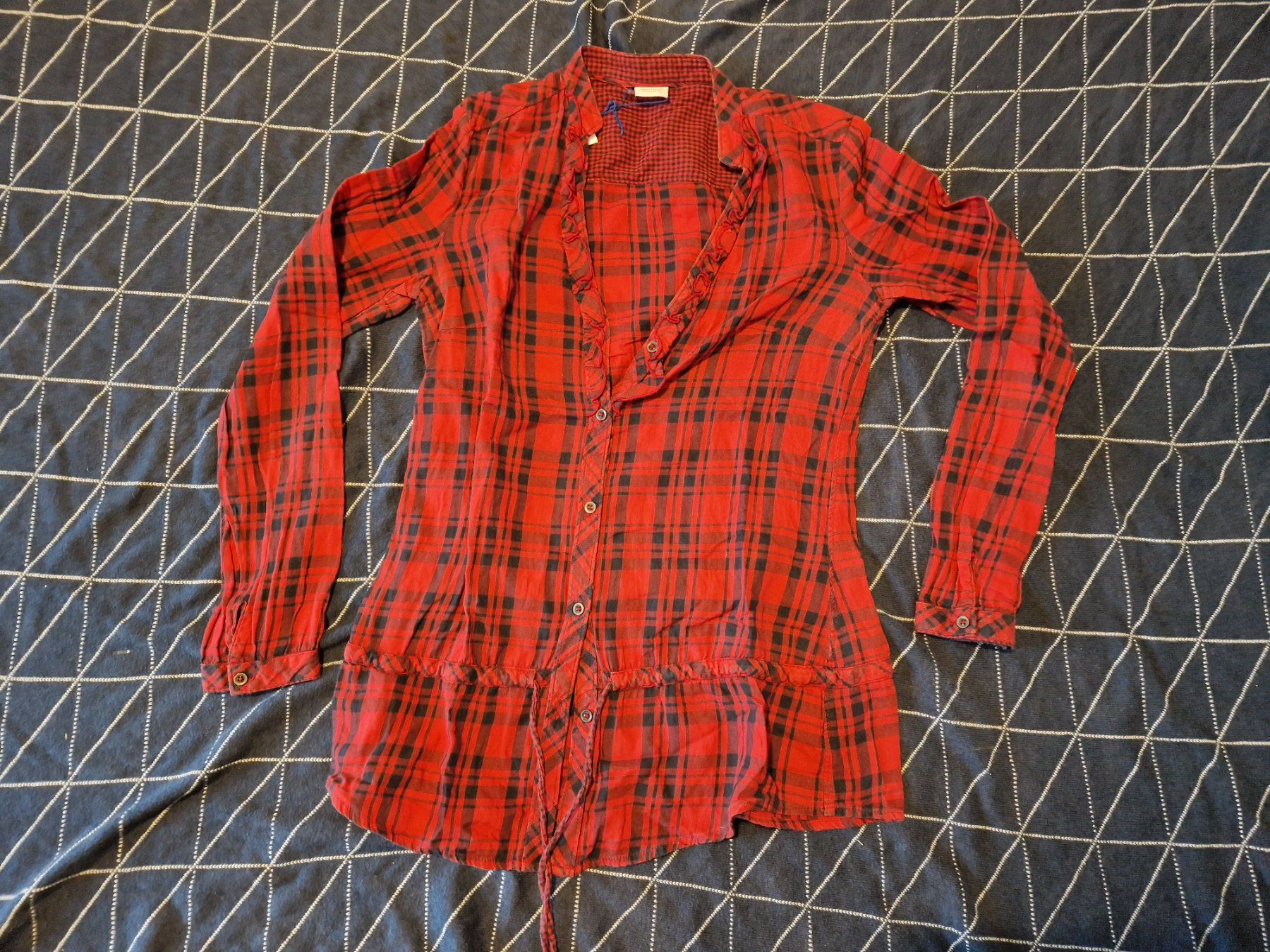 Esprit Camicette: Esprit Bluse Karo rot 36 – Usato da MUEHLAU venduto da ibo_5c7d