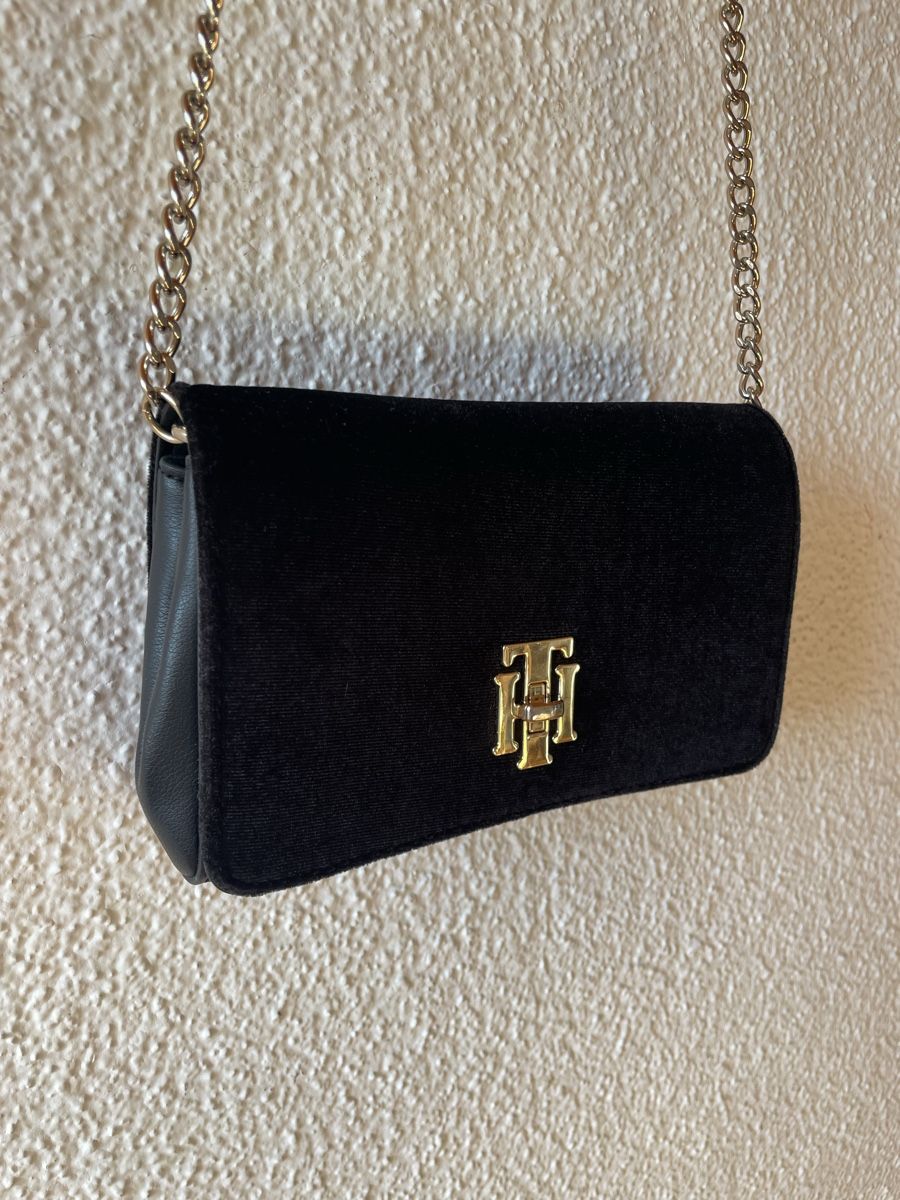 Tommy Hilfiger Borse da donna: Clutch von Tommy Hilfiger – Usato da Hausen am Albis venduto da Kleiderschrank.Elena