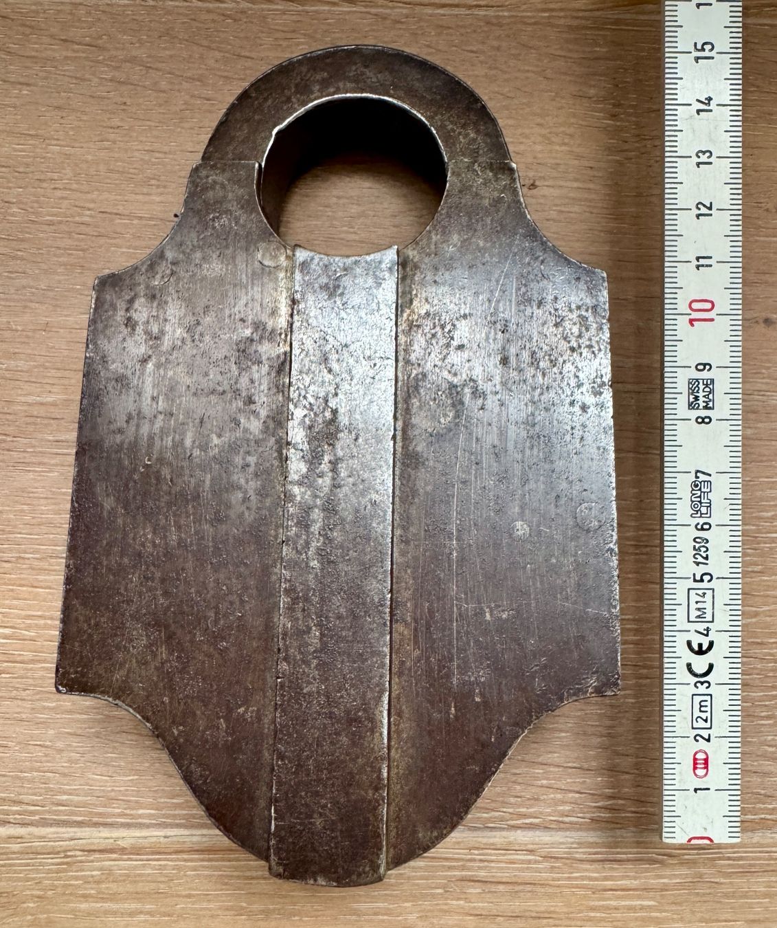 Lucchetti: Antikes Vorhängeschloss Schmiedeeisen 16 cm – Usato da Rothrist venduto da Luckywinner 3