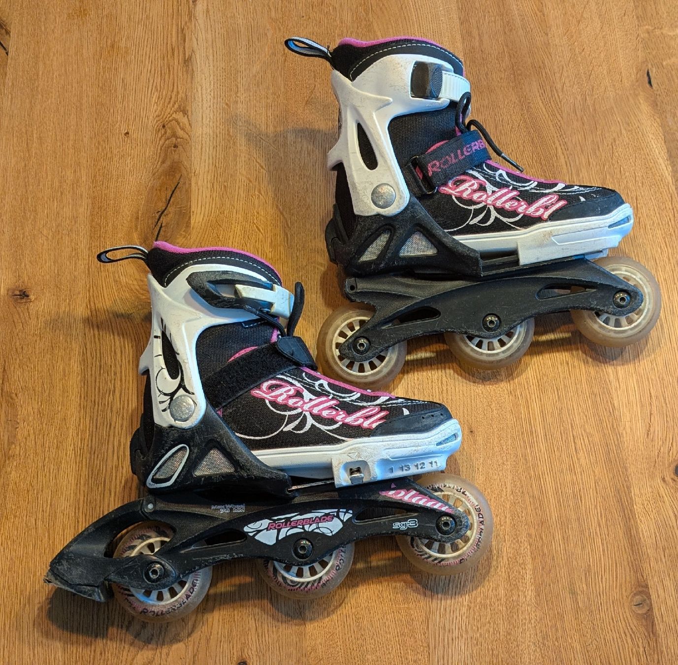 Pattini in linea & Pattini a rotelle: Inlineskates / Rollerblades Grösse 28 - 32 – Usato da Zollikofen venduto da zsummi