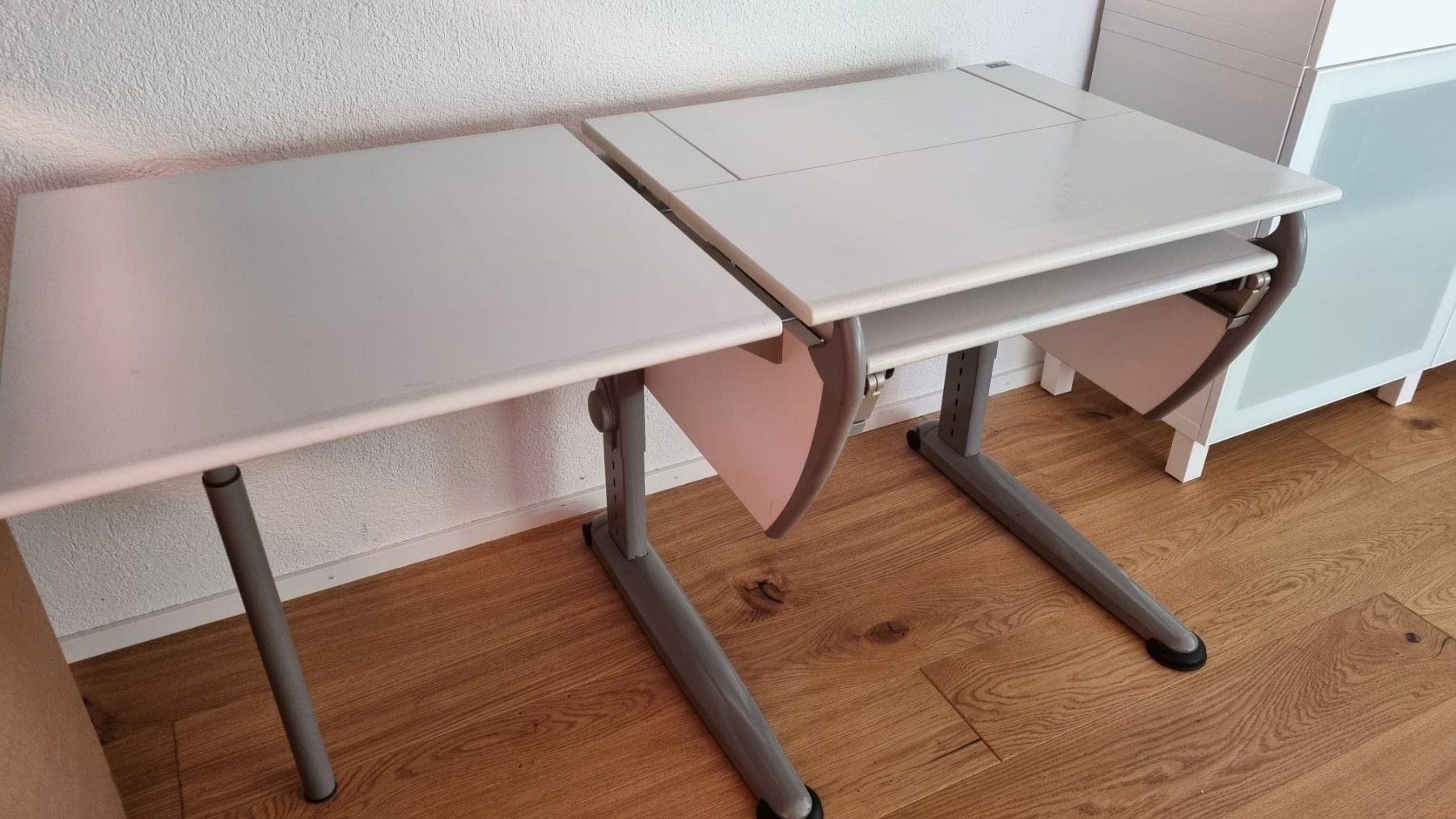 Bureaux: PC Tisch, modular – D'occasion à Oberglatt ZH par Mueller4000