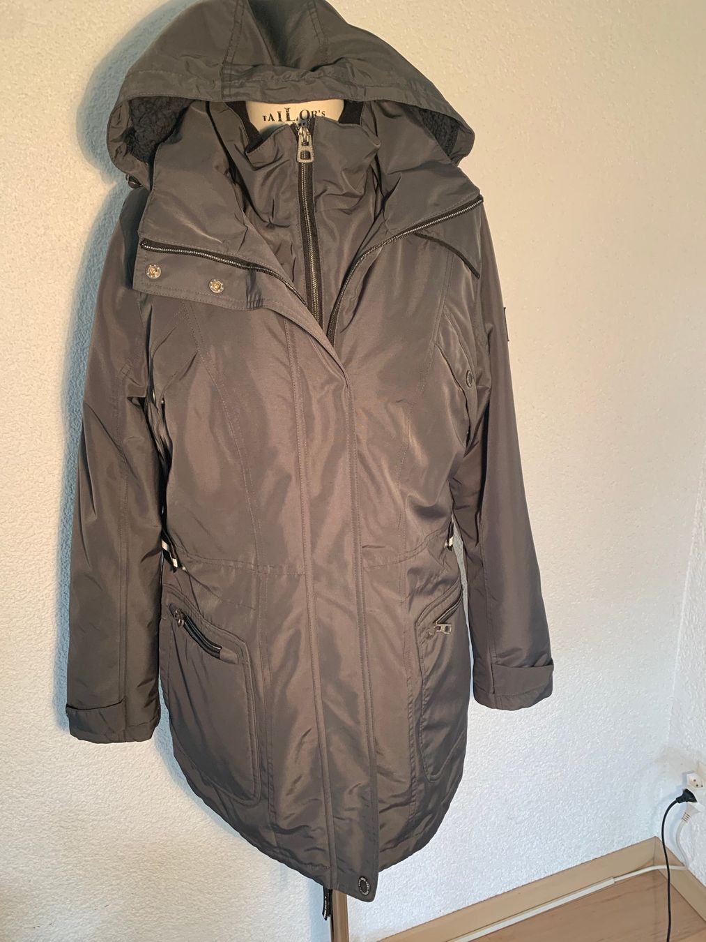 Cecil Giacche: Cecil Jacke Damen Grösse L Farbe grau – Usato da Kirchdorf AG venduto da coco123 9