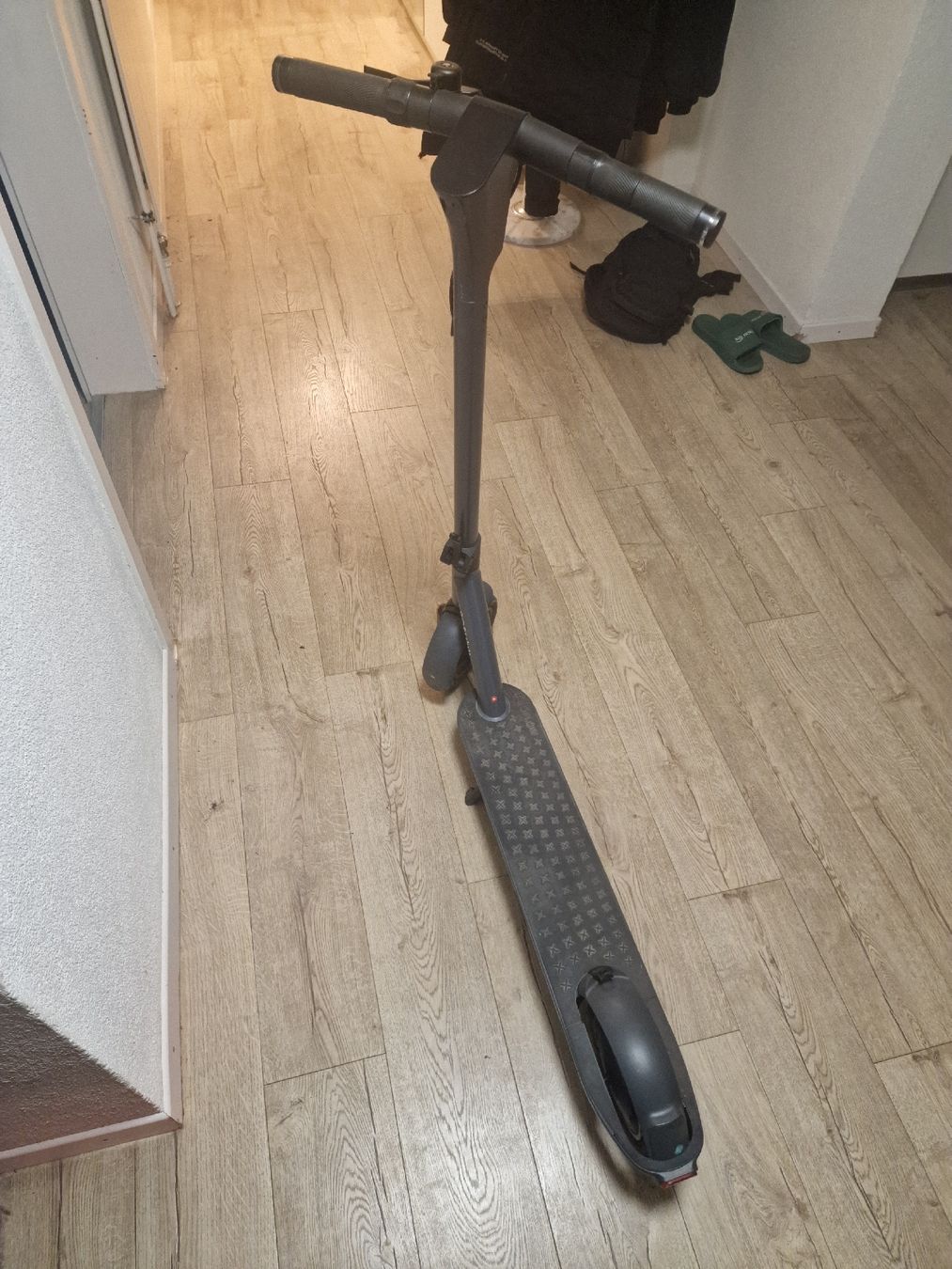 Scooters: E-Scooter SoFlow grau gebrauchter Zustand  – Gebraucht aus Reinach AG von can_yd6l