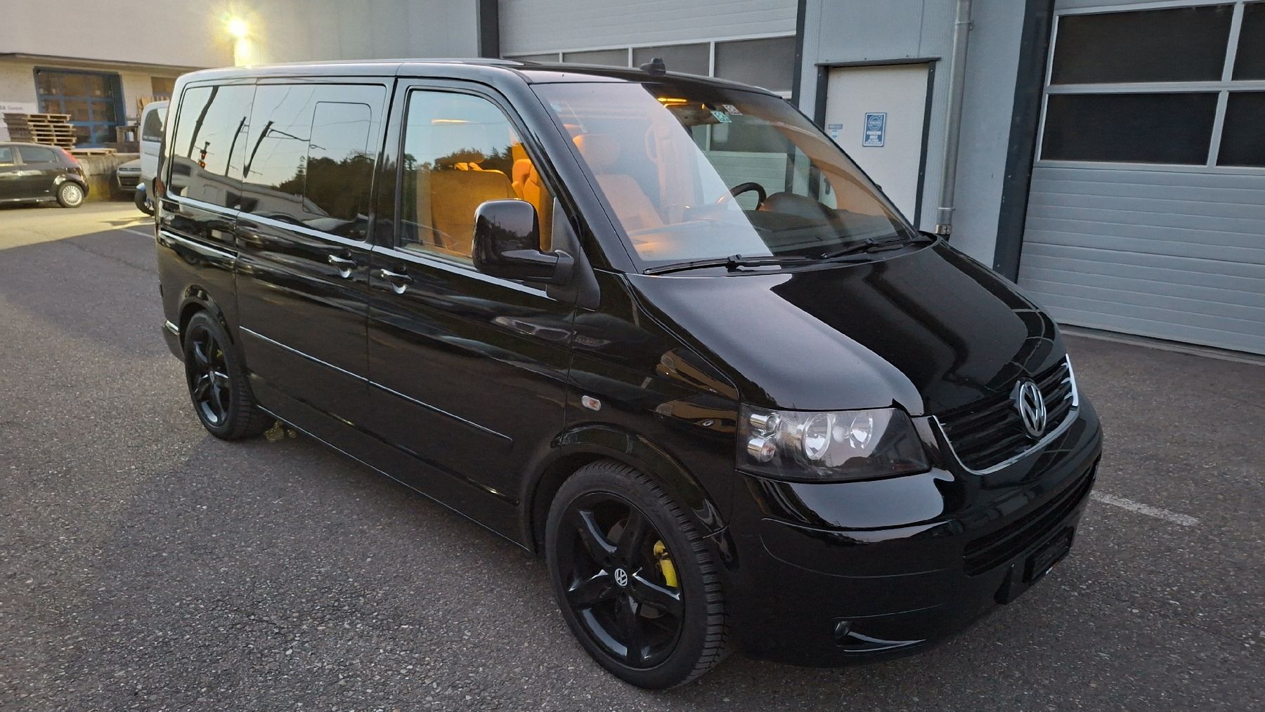 VW Autos: VW T5 Multivan frisch ab MFK – D'occasion à Laufen par asc-tuning 3