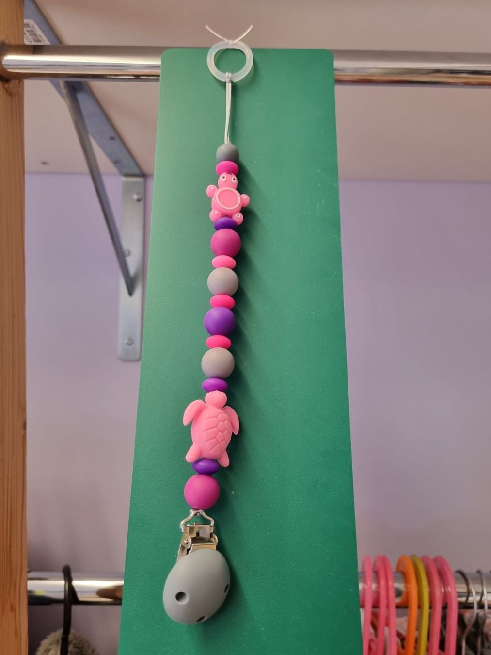 Colliers: Schnullerkette mit Adapter – D'occasion à Schönenwerd par Chez_Mimi