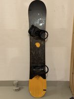 Snowboard Salomon black yellow size 158 used