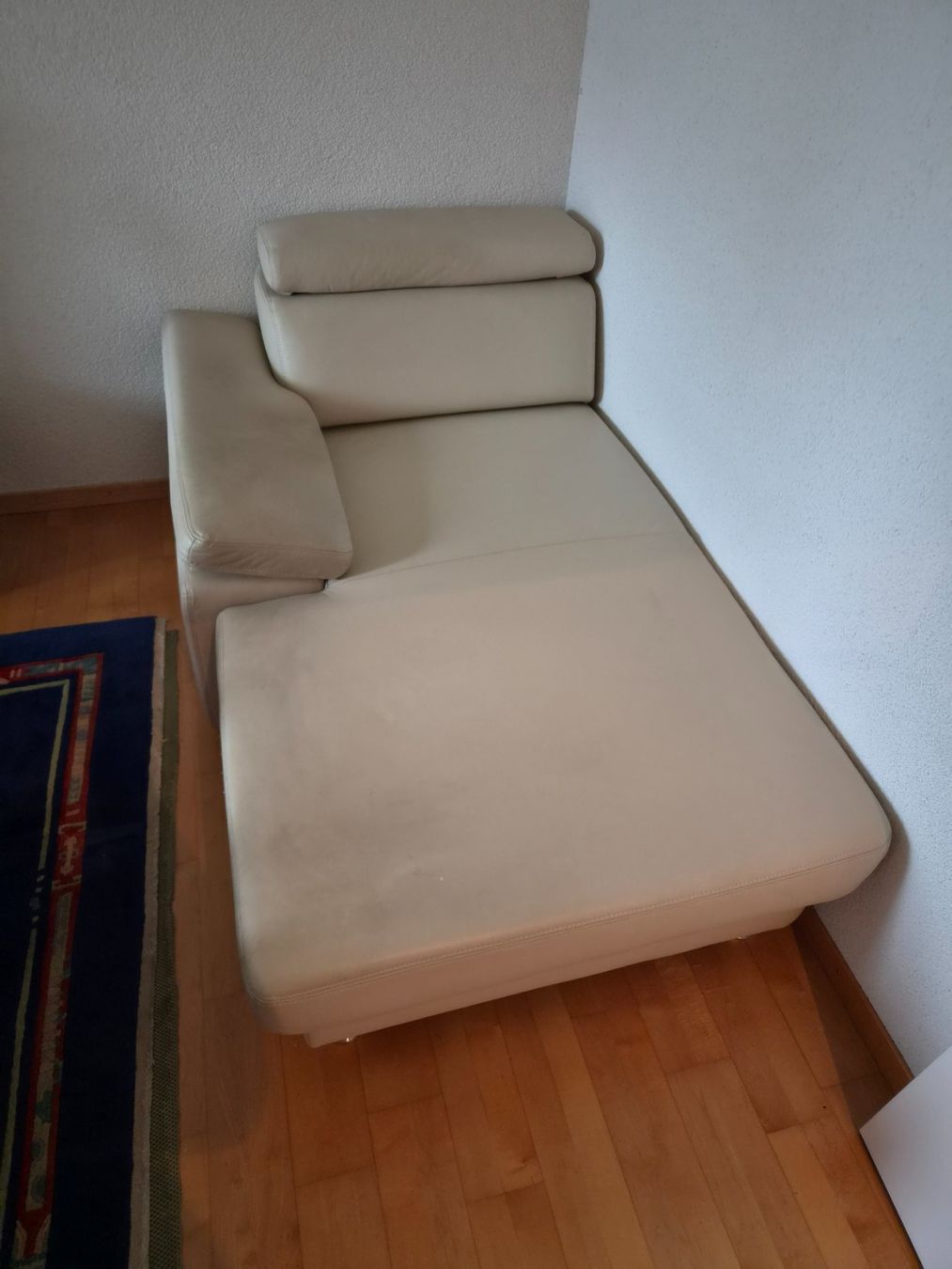 Divani: Recamiere Leder beige hell – Usato da Kloten venduto da soat 1