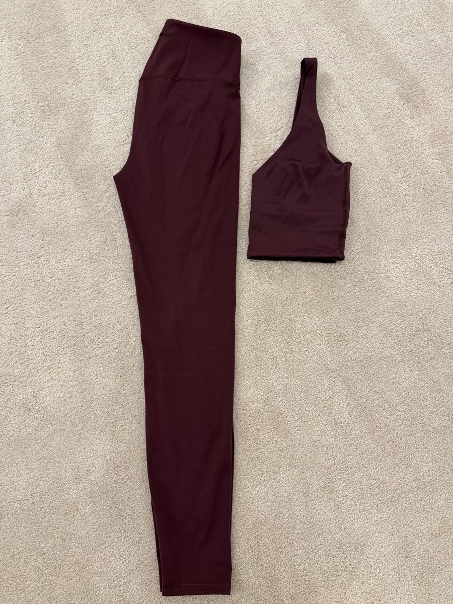 Nike Lotti di vestiti: Skims Nike set – Usato da Paradiso venduto da apf_mh9c 2