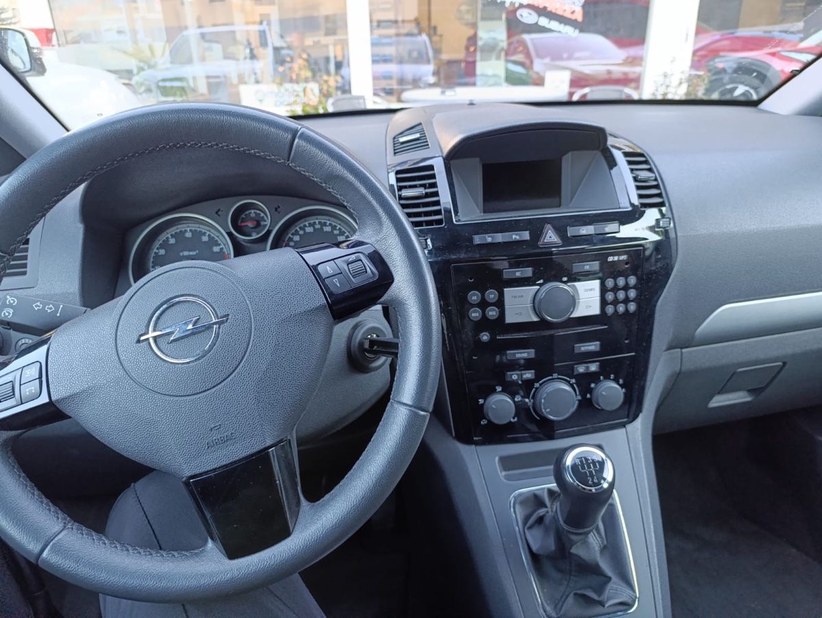 Opel Automobili: Opel Zafira – Usato da Bern venduto da aut_8hmg 6