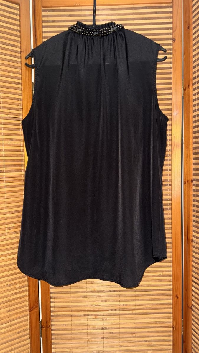 H&M Tops: Festliches Top H&M, 42 – D'occasion à Gümligen par morticiaaddams 1