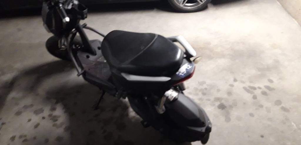 Scooter: Elektroroller 20km/h – Usato da Luzern venduto da ajr_jr5t