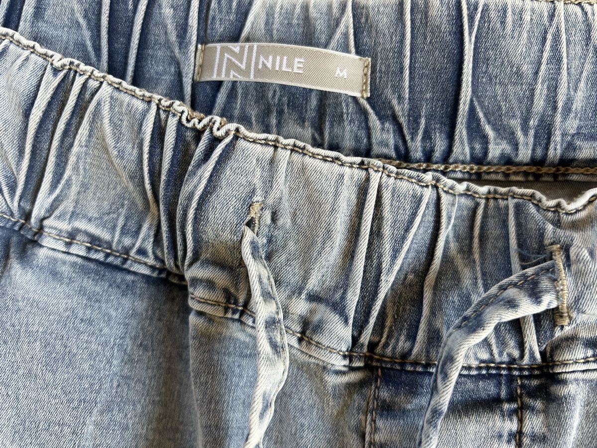 Nile Jeans: Nile Jeans Hose   – Usato da Engelberg venduto da ejierfaijs 1