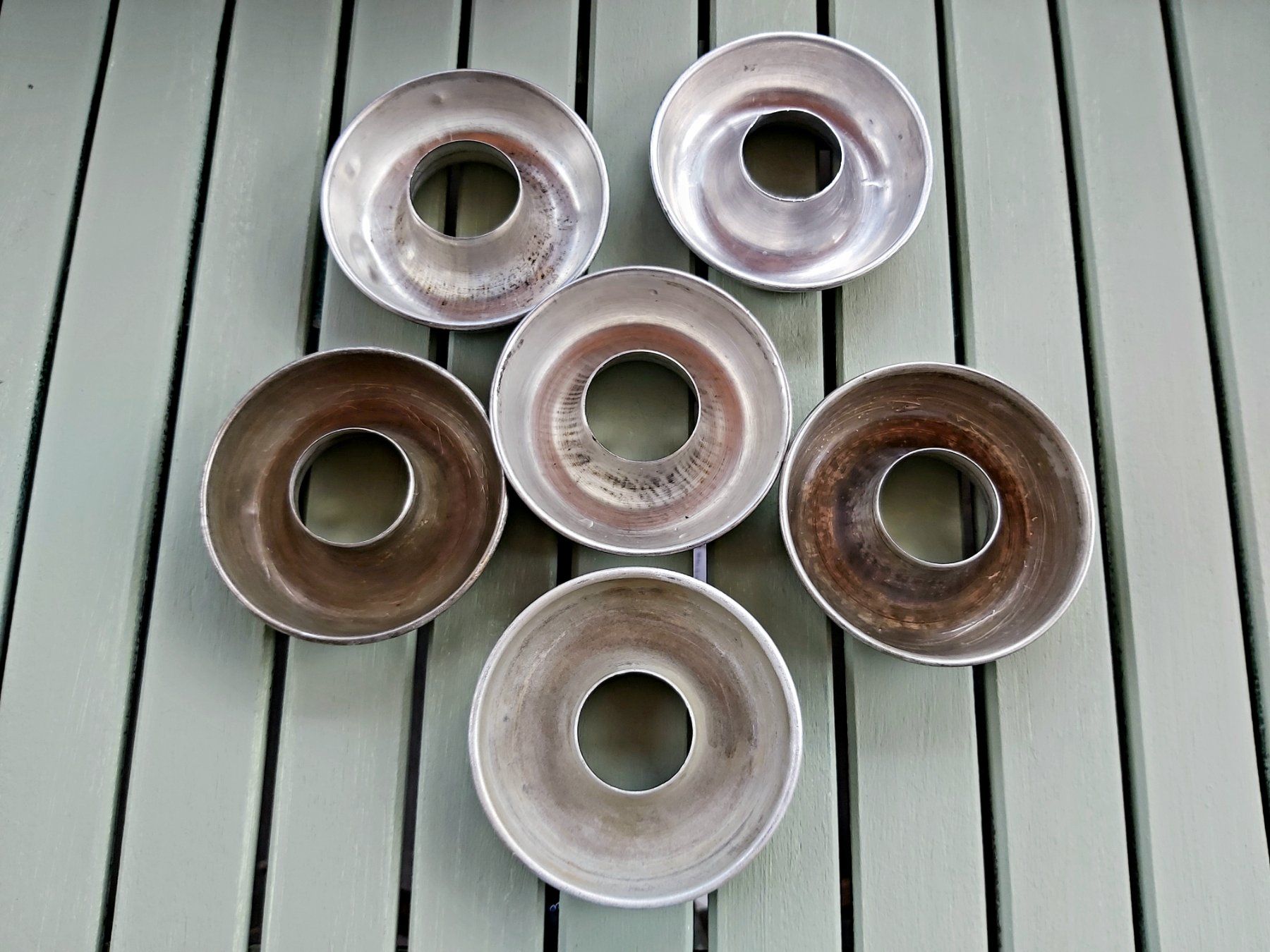 Moules à gâteaux: 6 antike Savarin Formen – D'occasion à Bern par aronari 3