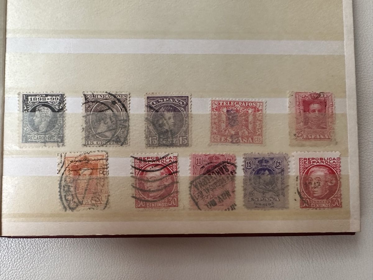 Tutti i francobolli: Spanien Sammlung im Album – Usato da Schmitten / FR venduto da Samsara169 2