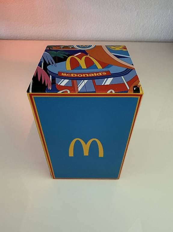 Mc Donald's Bicchieri: Bicchiere McDonalds Iconic collectors Edition – Nuovo e nell'imballaggio originale da Quartino venduto da Ed35 1