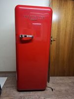 Trisa Kühlschrank rot