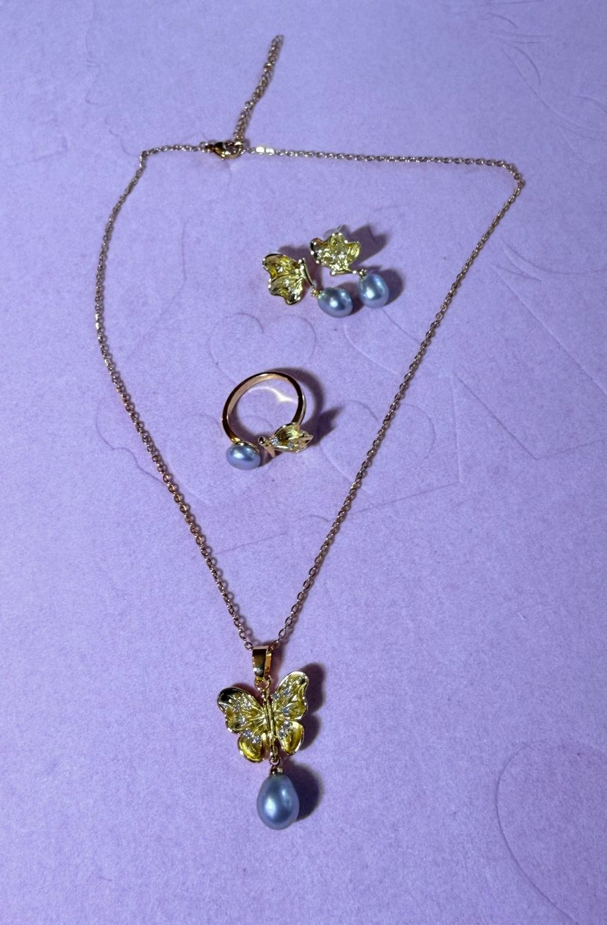 Altri gioielli: Parure Papillon Perlé – Nuovo e nell'imballaggio originale da St-Maurice venduto da Sandrinette123 1