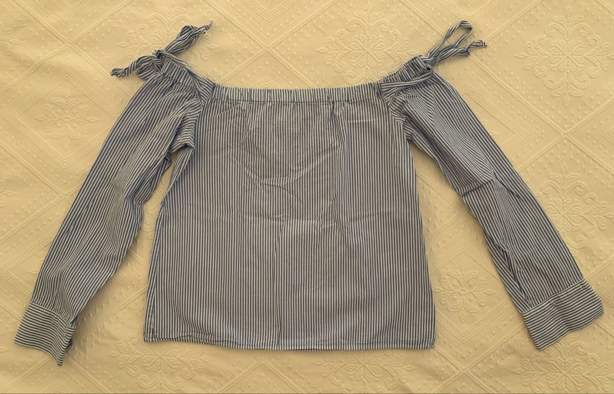H&M Blusen: Gestreifte Bluse, Carmen-Ausschnitt, Gr. 34, neu – Neu (gemäss Beschreibung) aus Zürich von p_q7q_nichtraucher