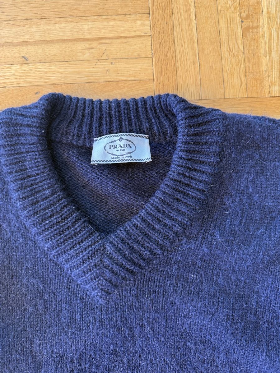 Prada Pulls & Sweat-shirts: Prada sweater – D'occasion à st prex par magdalenaonline 1